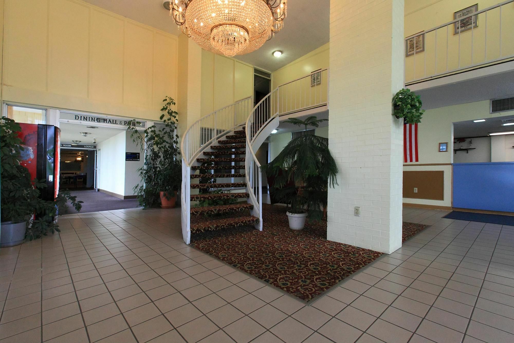 Americas Best Value Inn Ньютон Интерьер фото